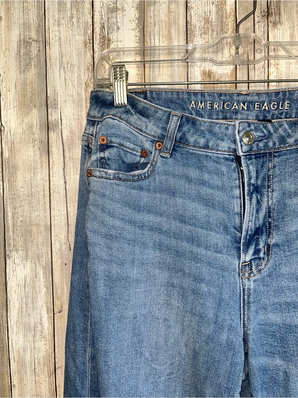 American Eagle Super High Rise Baggy Wide Leg Jeans Medium Wash Size 4 - Picture 5 of 10